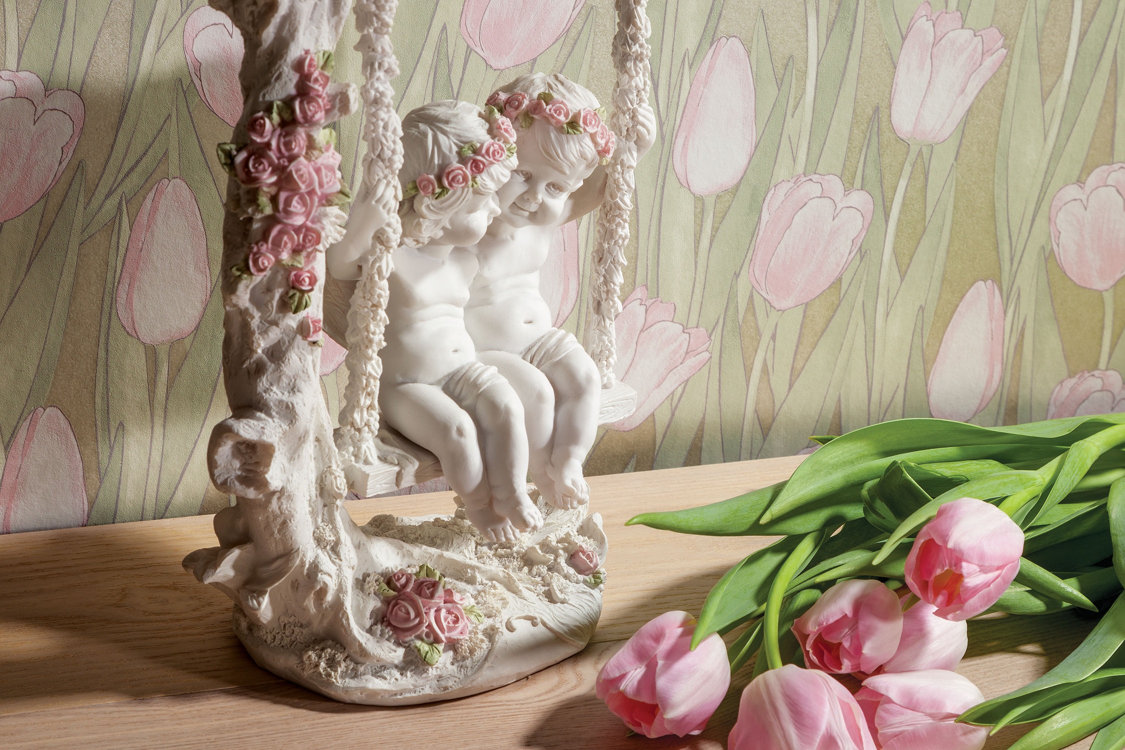 Обои Milassa Swan SW1 005 10,05×1 фото в интерьере